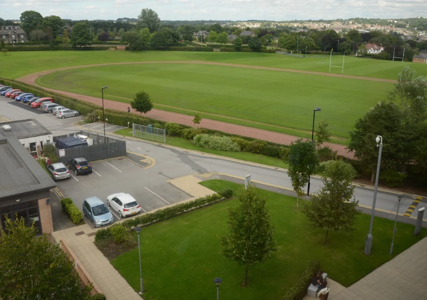 جامعة ليدز ترينيتي